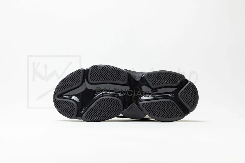 Ba*len*cia*ga triple s sneaker