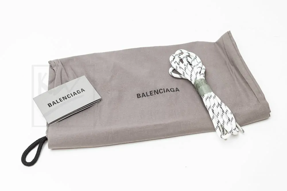Ba*len*cia*ga triple s sneaker