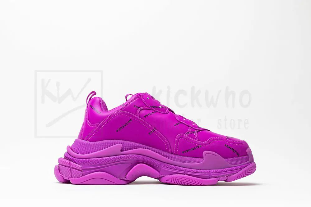 Ba*len*cia*ga wmns triple s sneaker