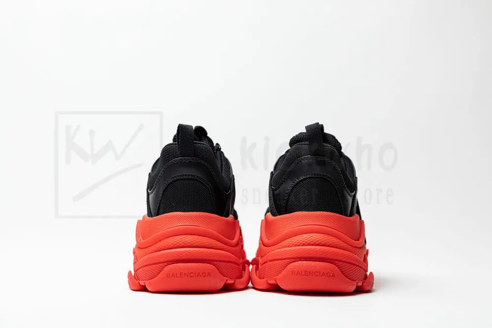 Ba*len*cia*ga triple s sneaker