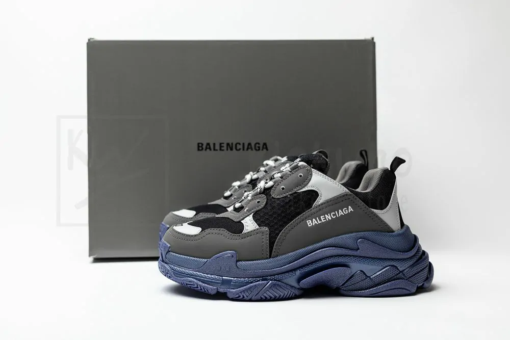 Ba*len*cia*ga triple s sneaker