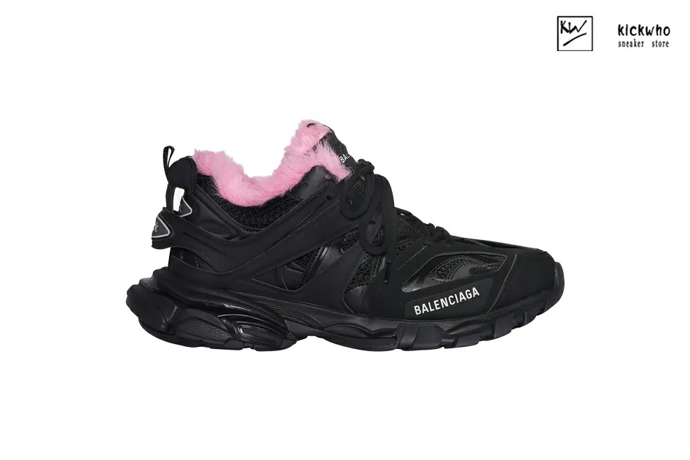 Ba*len*cia*ga track sneaker ''black'' plush pink