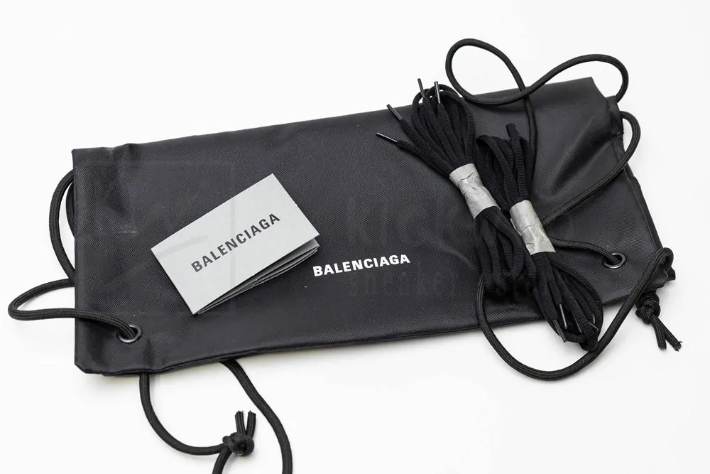 Ba*len*cia*ga track sneaker