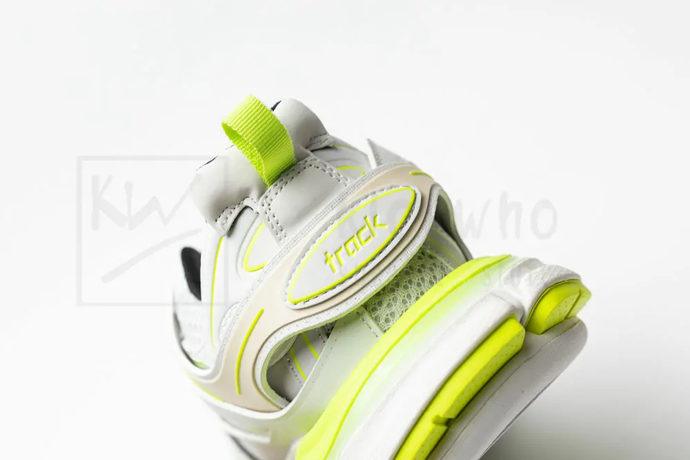 Ba*len*cia*ga wmns track sneaker