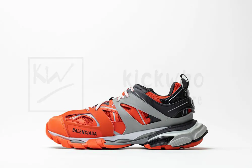 Ba*len*cia*ga track sneaker