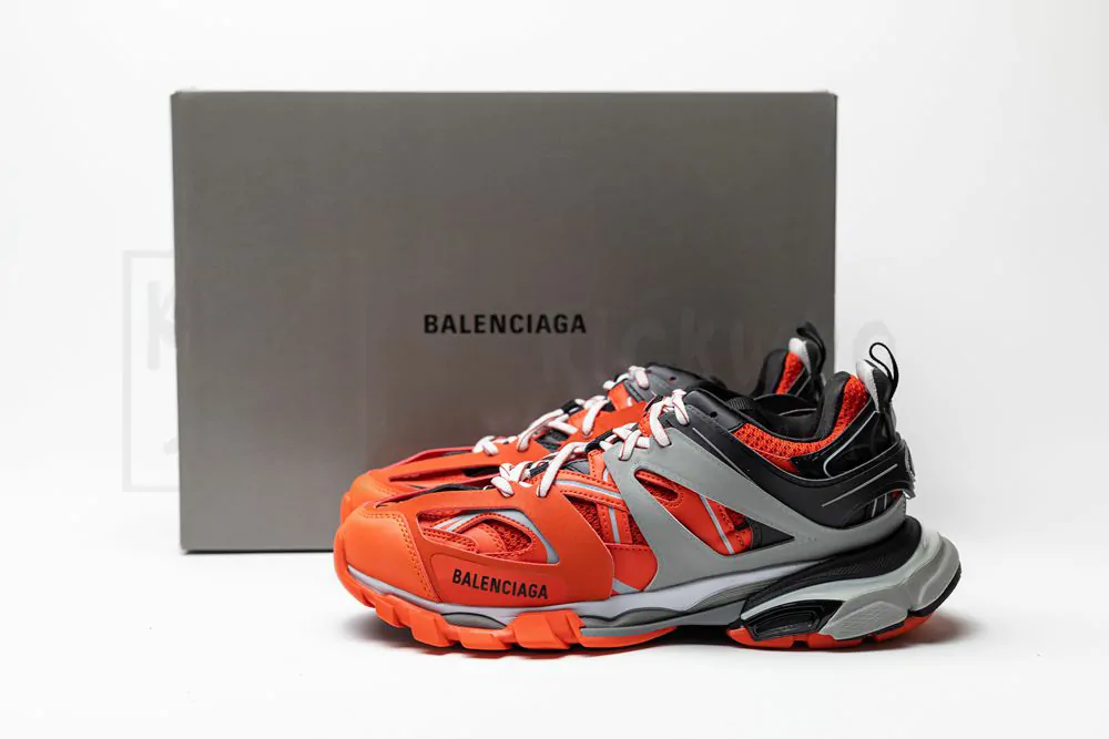 Ba*len*cia*ga track sneaker