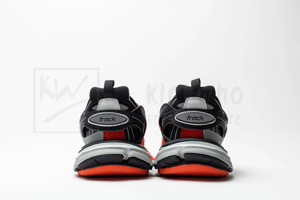 Ba*len*cia*ga track sneaker