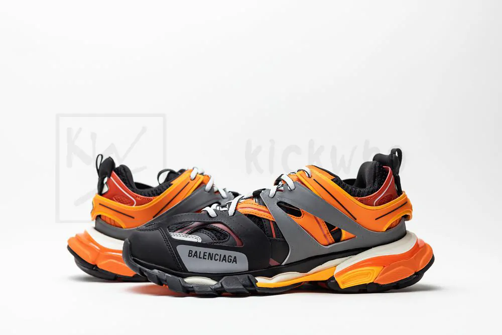Ba*len*cia*ga wmns track trainer
