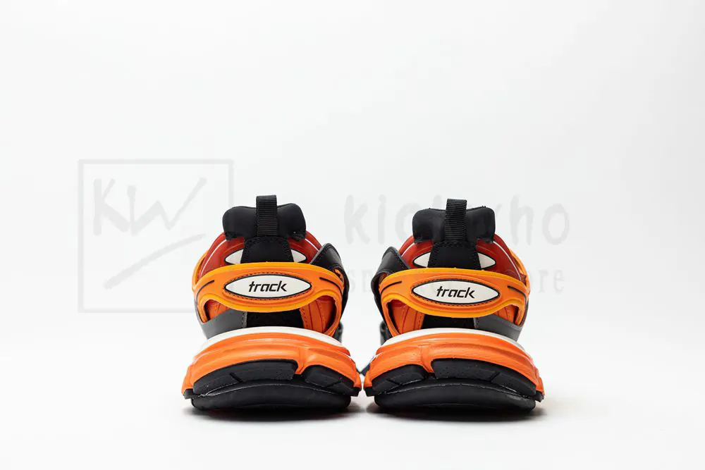 Ba*len*cia*ga wmns track trainer