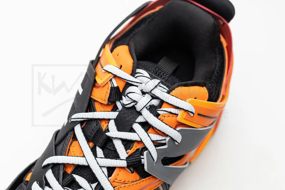 Ba*len*cia*ga wmns track trainer