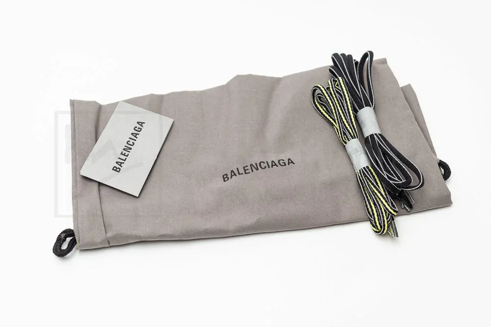 Ba*len*cia*ga track sneaker