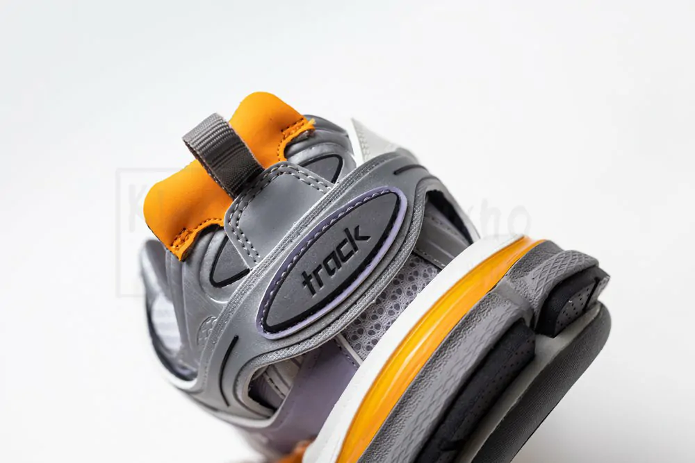 Ba*len*cia*ga track sneaker