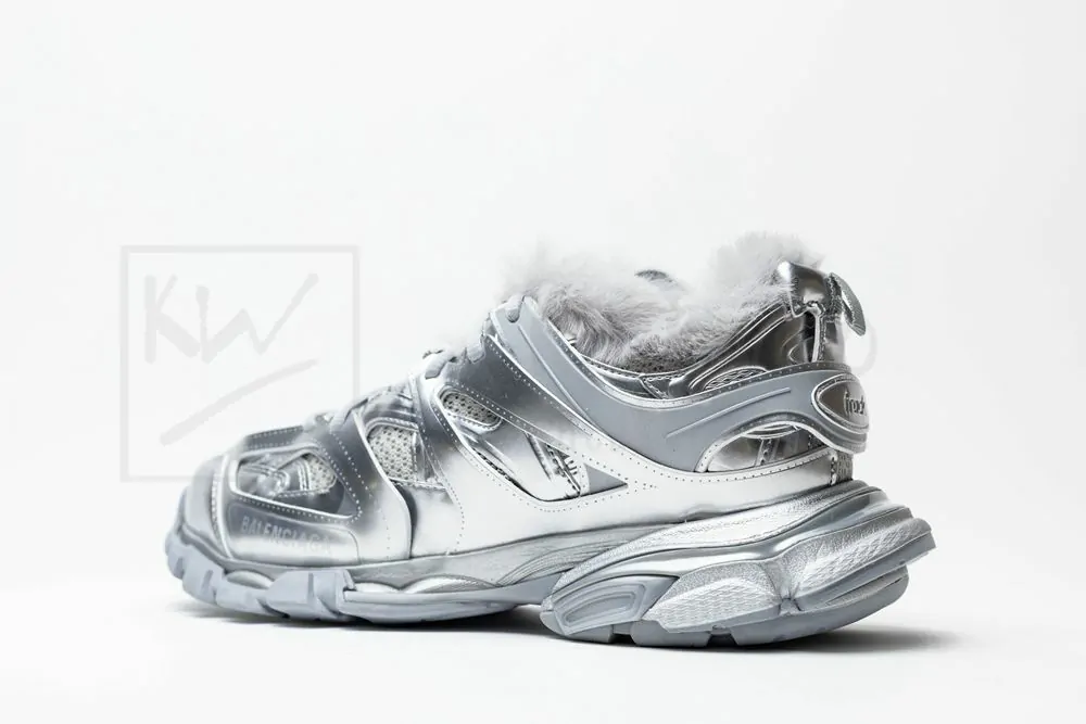 Ba*len*cia*ga track trainer