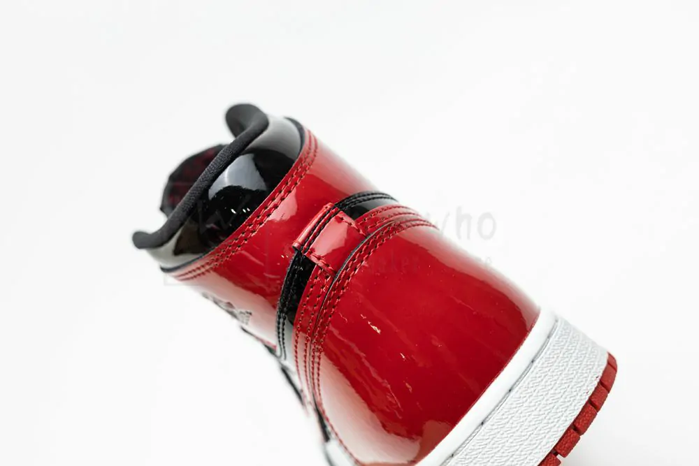 air jordan 1 retro high og patent