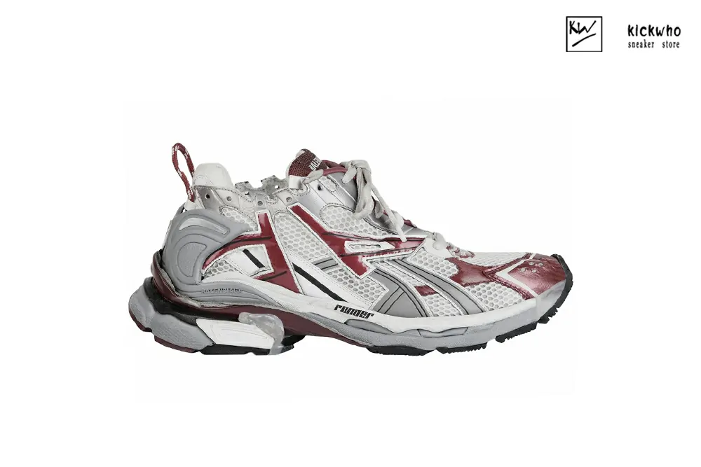 Ba*len*cia*ga runner burgundy