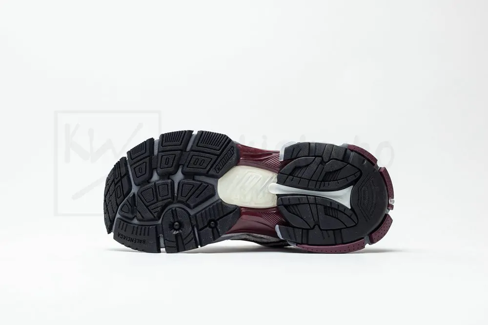 Ba*len*cia*ga runner burgundy