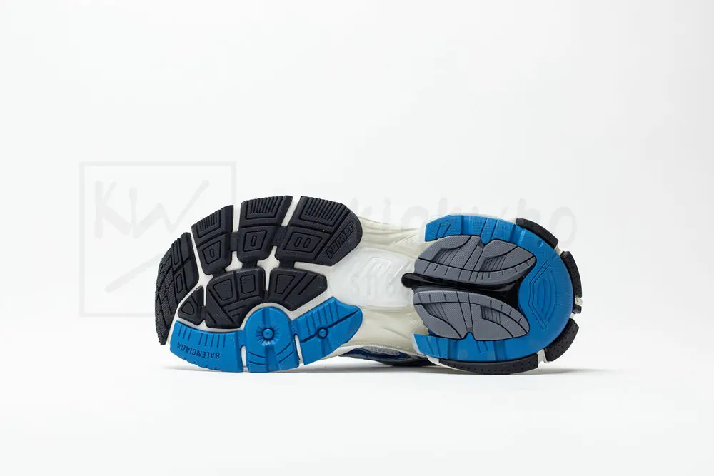 Ba*len*cia*ga runner blue white