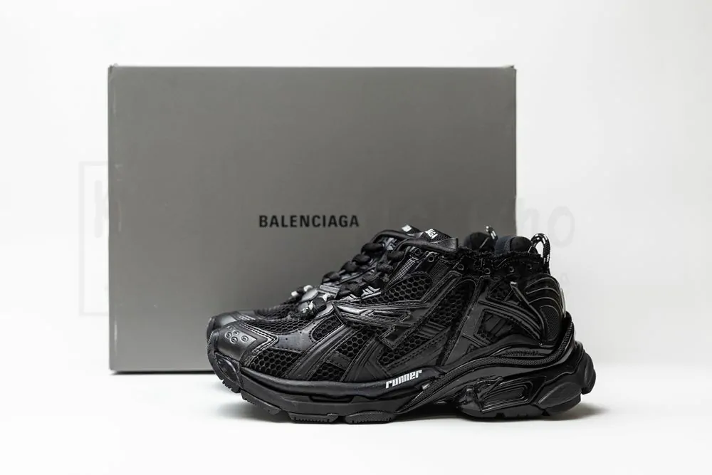 Ba*len*cia*ga runner black