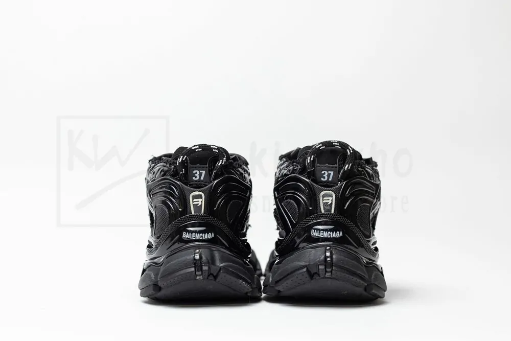 Ba*len*cia*ga runner black