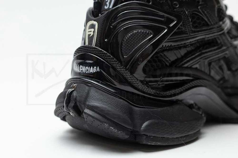 Ba*len*cia*ga runner black
