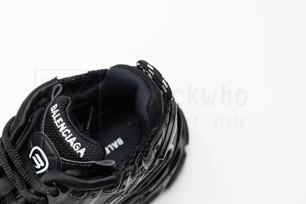 Ba*len*cia*ga runner black