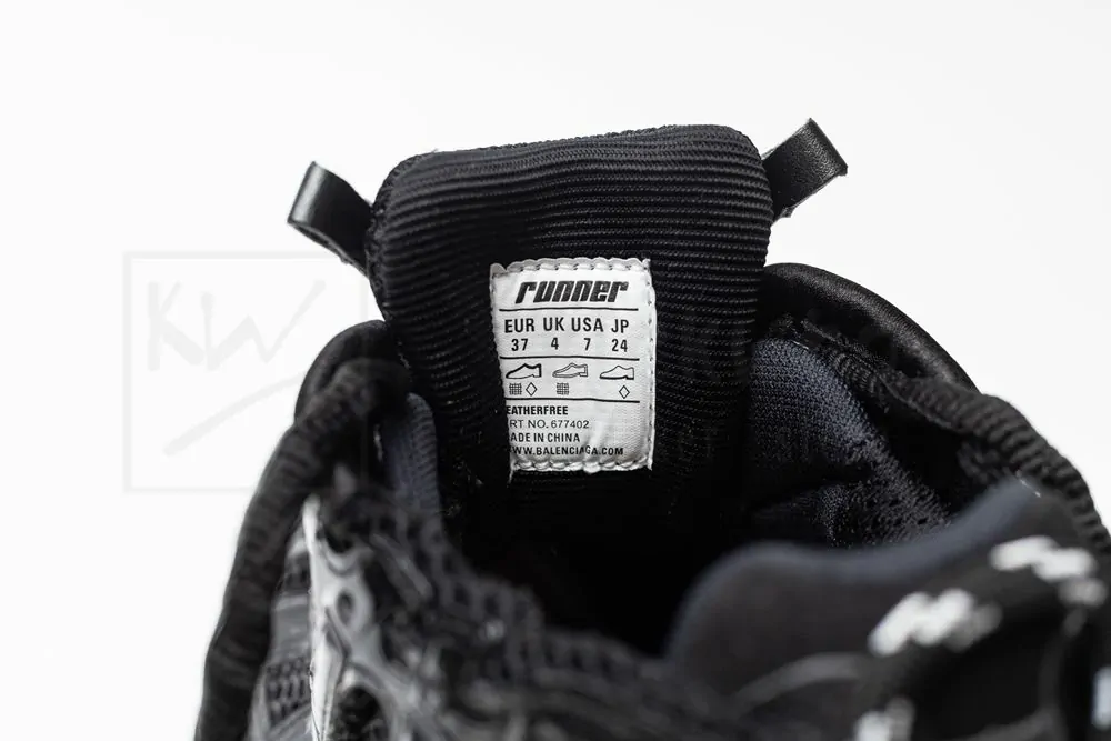 Ba*len*cia*ga runner black