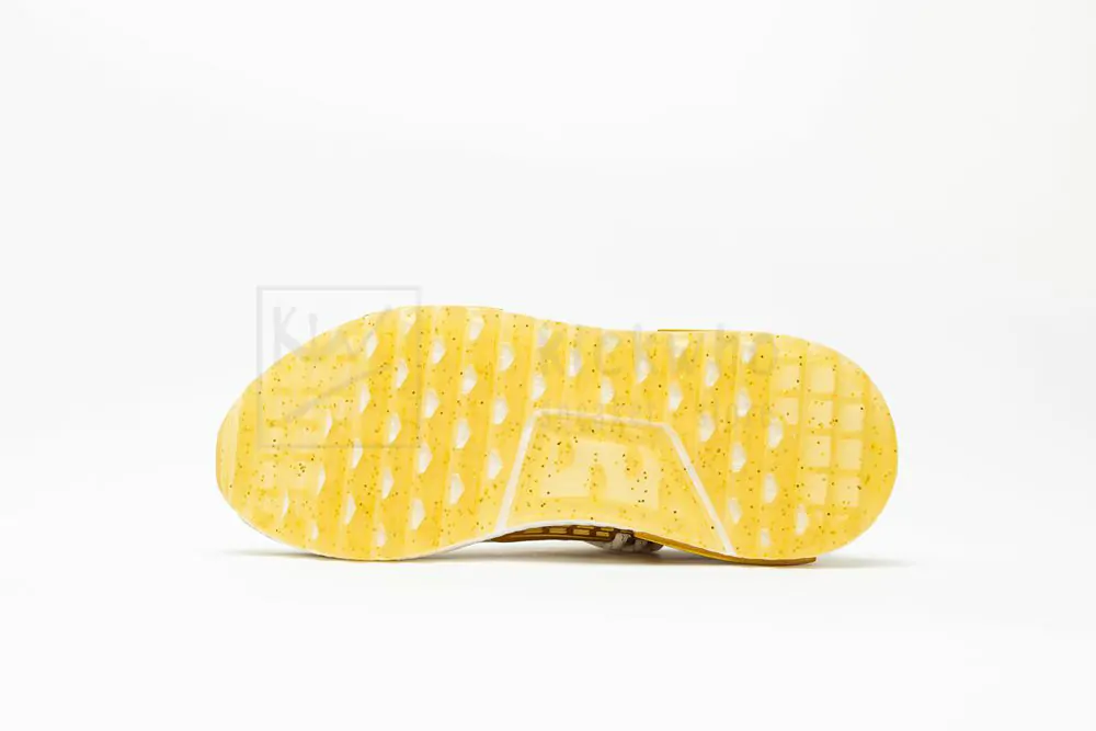 pharrell x nmd hu trail