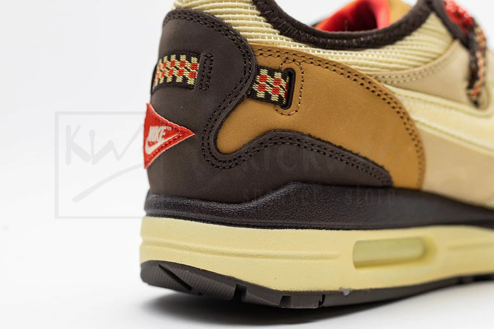travis scott x air max 1