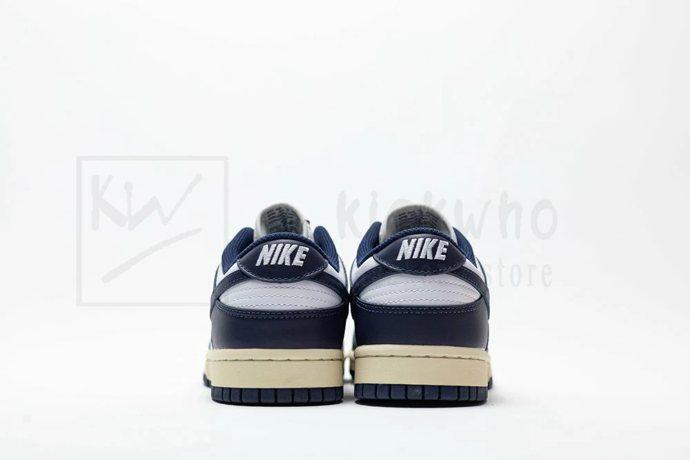 godkiller wmns dunk low