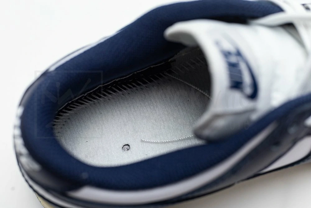 godkiller wmns dunk low