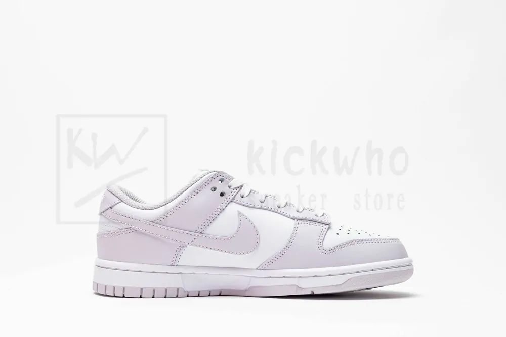 wmns dunk low