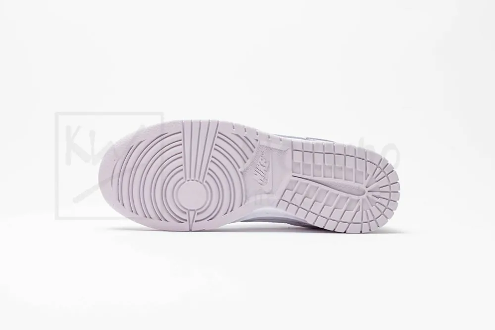 wmns dunk low