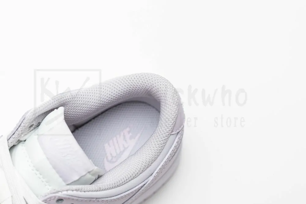 wmns dunk low