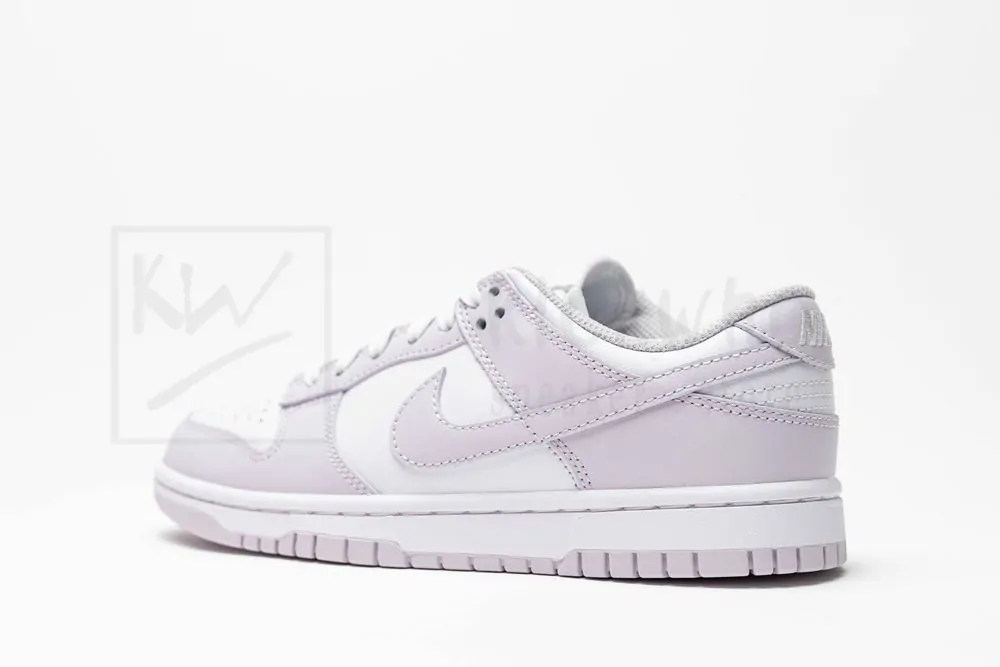 wmns dunk low