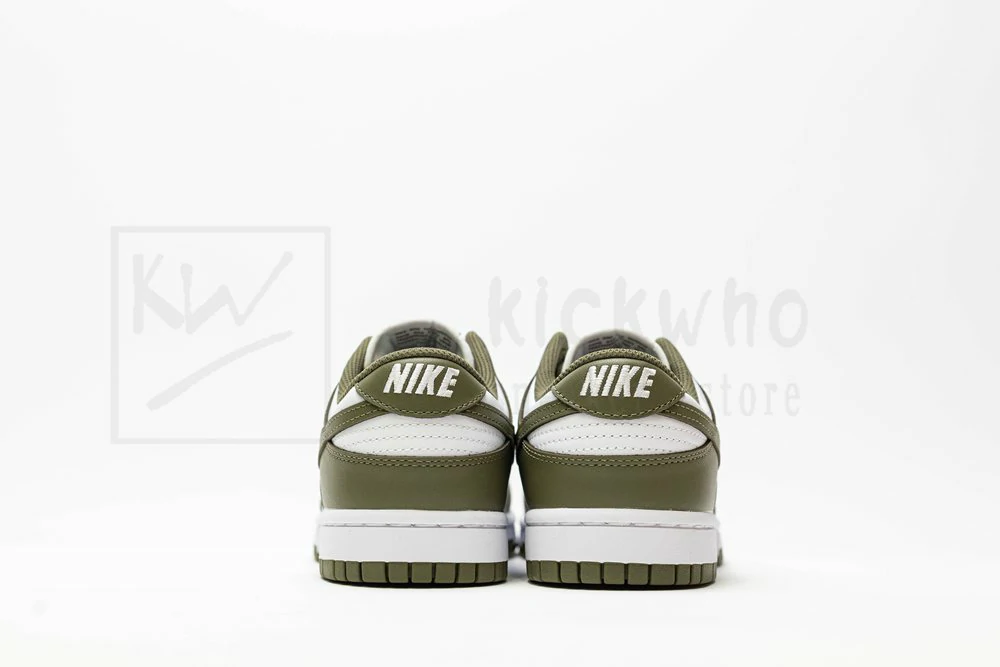 godkiller wmns dunk low