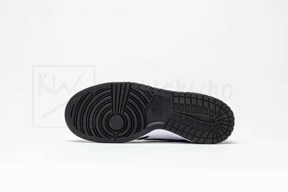 wmns dunk low