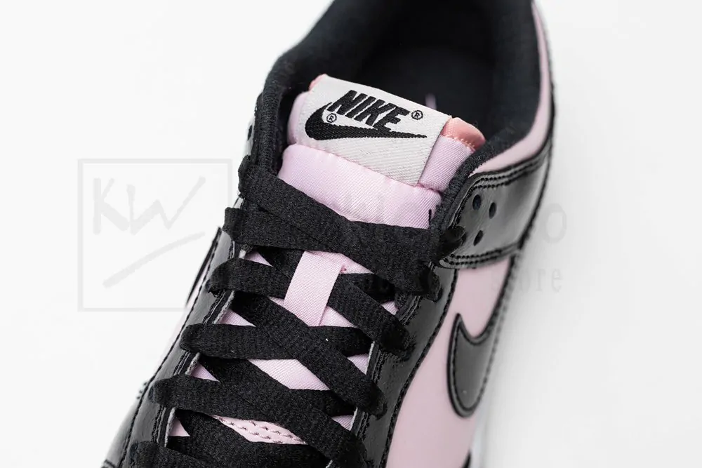 wmns dunk low