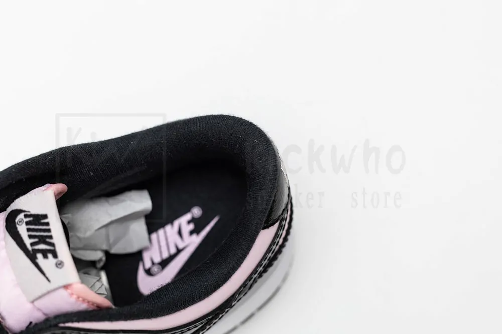 wmns dunk low