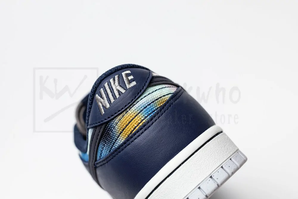 dunk low retro premium