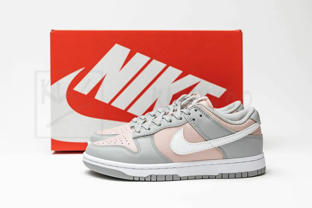 wmns dunk low