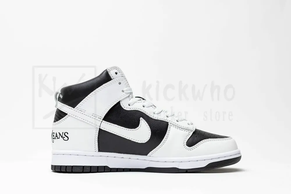S*p x nike sb dunk high by any means white black
