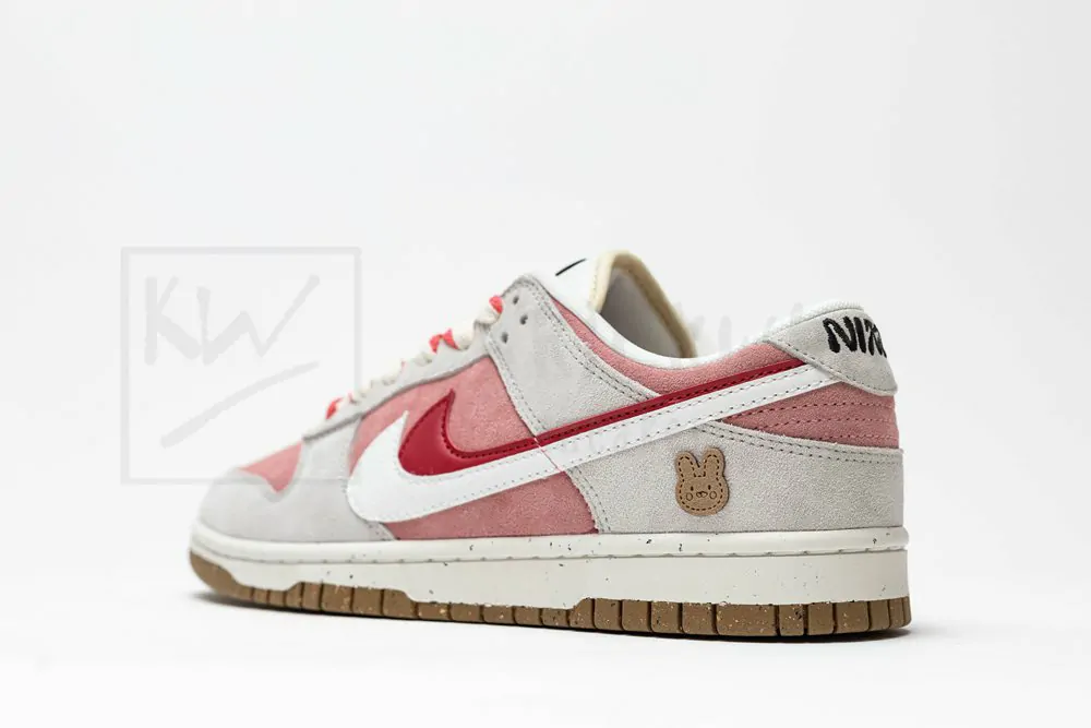 wmns dunk low se