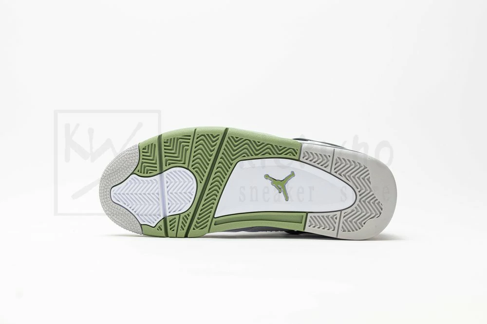 wmns air jordan 4 retro