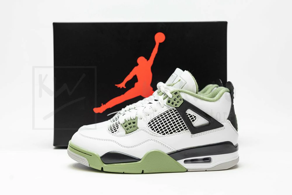 wmns air jordan 4 retro