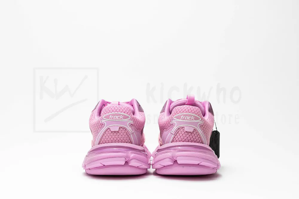 Ba*len*cia*ga track.3 sneaker in pink