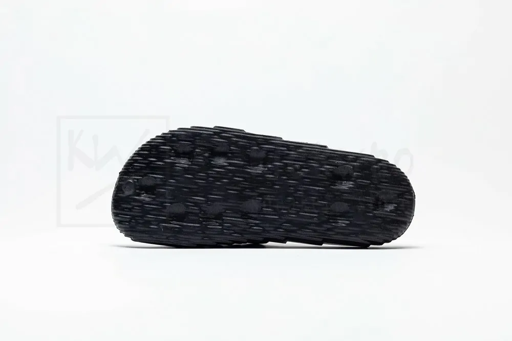 adilette 23 slides