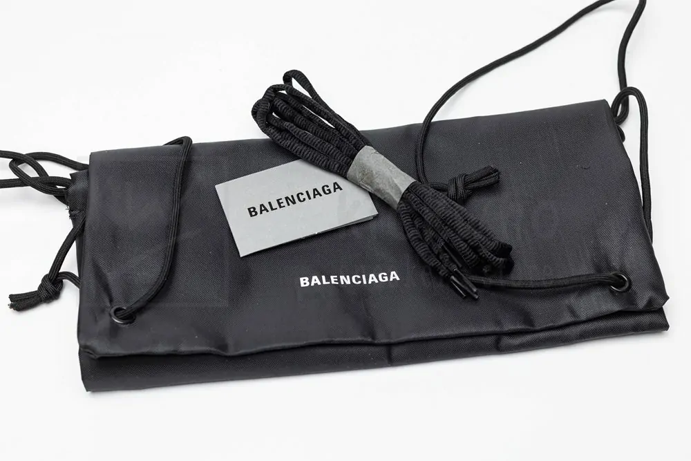 Ba*len*cia*ga runner orange