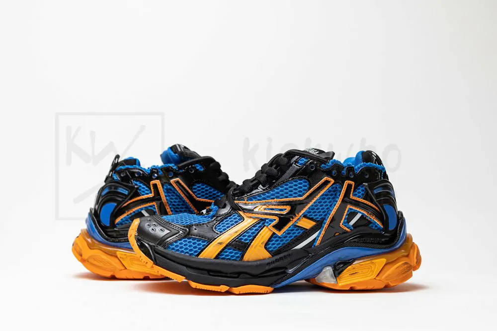 Ba*len*cia*ga runner sneaker blue orange