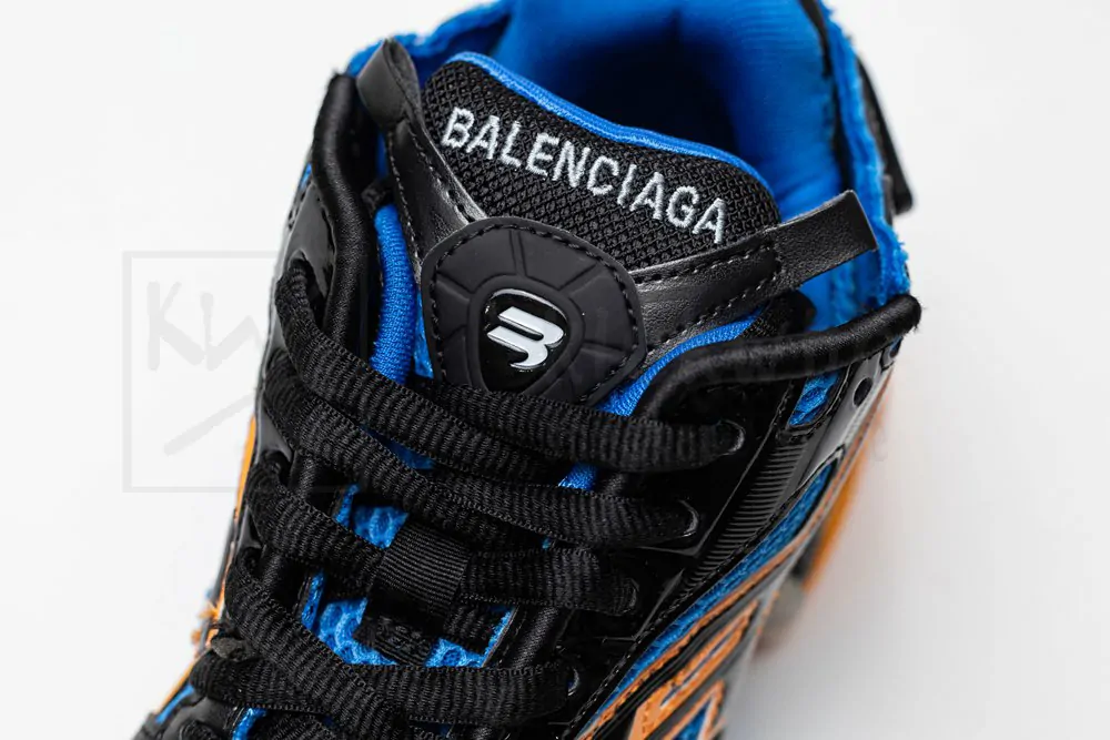 Ba*len*cia*ga runner sneaker blue orange