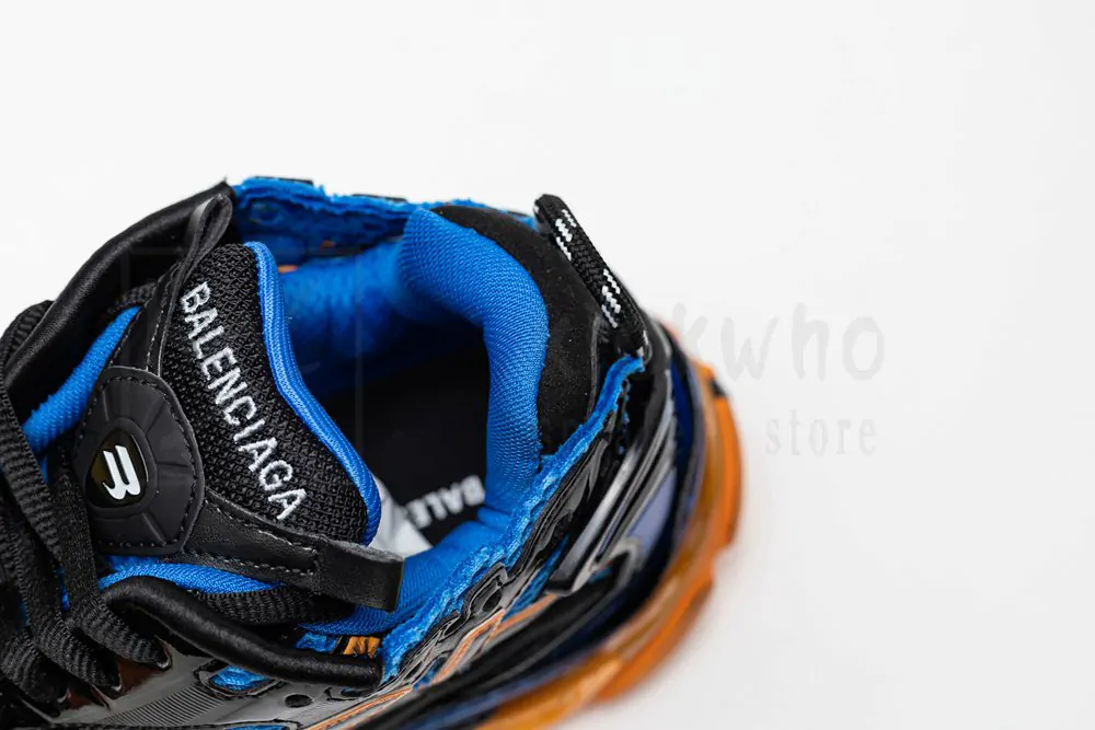 Ba*len*cia*ga runner sneaker blue orange